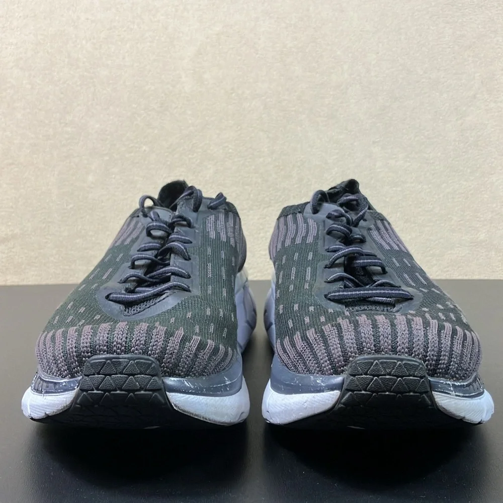 Hoka One One Clifton 5 Knit Athletic Running Sneaker Shoes Men’s size‎ 10.5